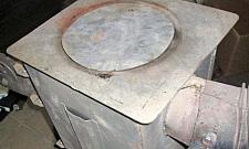 Aż trudno uwierzyć. Za opał służył im plastik