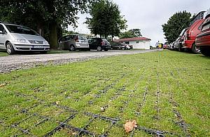 45 tysięcy za miejsce parkingowe z ekokratki. Kierowcy w szoku