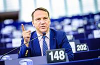 Radosław Sikorski odwiedzi Bemowo. Będzie promował swoją książkę