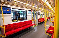 Ferie lada dzień. Metro rzadziej, siedem linii znika