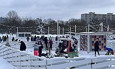 Lodowisko w parku Bródnowskim pęka w szwach. W przyszłym roku może być większe