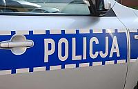 Chcieli ukra�� auto. Na wszystko patrzyli policjanci