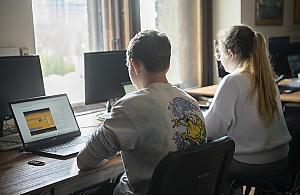 Rok po inwazji. Tysiące małych Ukraińców w warszawskich szkołach