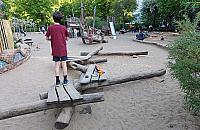 Place zabaw na Woli do pilnego remontu. Kt�re maj� szans� na metamorfoz�?