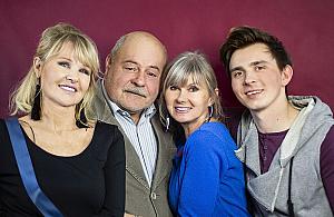 Poniedziałek z kabaretem na Zaciszu. Bezpłatna dawka dobrego humoru