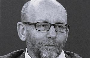 Paweł Śpiewak spoczął na cmentarzu żydowskim