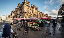 Hala Mirowska i Gwardii przejdą metamorfozę. Czy kupcy pozostaną w tym miejscu?