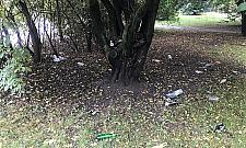 Bródno tonie w śmieciach. "Mieszkańcy chcą koszy"