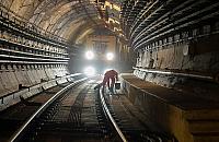 Nie wszyscy lubią metro. "Drgania w kamienicach, huk, spękane ściany"