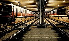 Nie wszyscy lubią metro. "Drgania w kamienicach, huk, spękane ściany"