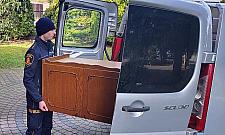 65-latek mieszkał w altanie. Strażnicy załatwili mu mieszkanie