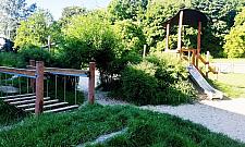 Bardziej zielona i bezpieczniejsza łąka wokół stawu przy Dolnej?