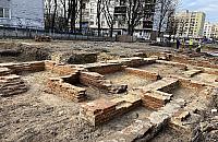 Odkrycie na terenie warszawskiego getta. Odsłonili fundamenty starej kamienicy