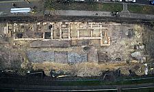 Odkrycie na terenie warszawskiego getta. Odsłonili fundamenty starej kamienicy