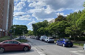 Budowa osiedla przy Literackiej oznacza paraliż komunikacyjny na Piaskach?