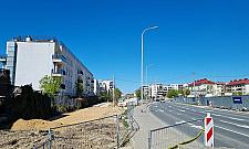 Tak poszerzają Lazurową. "Układają już chodniki"