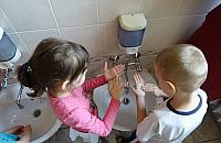 Problemy z mydłem w przedszkolach