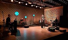 Fortepian, nagłośnienie i oświetlenie dla WCK?