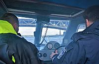 Zsunęła się ze skarpy do Wisły. Bez sił dryfowała w okolicach mostu Grota