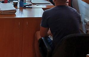 Lubi perfumy, lecz nie lubi za nie płacić