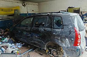 Policja odnalazła resztki skradzionego auta. Zwróciła je właścicielowi