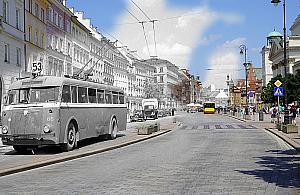 Trajtki, trajlusie, autobusy na szelkach w Warszawie