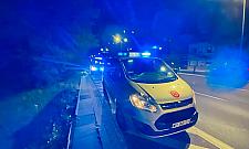 Samochód dostawczy wjechał w przystanek przy Trakcie Lubelskim