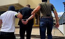 Policja zatrzymała pseudokibiców. Atakowali obok stadionu Polonii