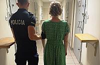 Agresywna kobieta zaatakowała 6-miesięczne dziecko i jego matkę