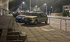 ZDM postawił słupki przy Ciołka i Obozowej. Kierowcy są wściekli