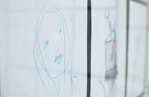 "Nie jestem dobry w wyrażaniu emocji". Wystawa w bibliotece przy Koszykowej