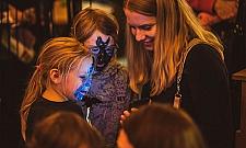 Wskakujcie na miotły. BCK zaprasza wszystkie potwory z Bemowa