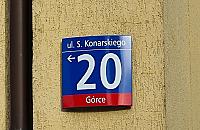 Już nie Górczewska, tylko Konarskiego. Nowy adres szkoły