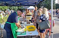 Nowa aferka bemowska. "Pies z kulawą nogą na pikniki nie przychodzi"