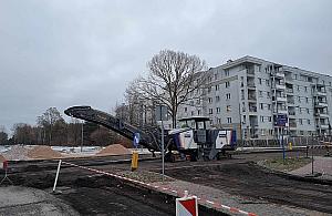 Budują rondo na Piastów. Objazdy dla aut i autobusów