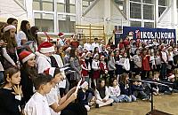 Mikołajki integracyjne i koncerty świąteczne w żoliborskiej podstawówce