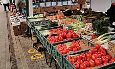 Czy na terenie po Tesco mogłoby powstać targowisko?