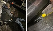 Włamywał się do aut na Bielanach i Żoliborzu. Wpadł na gorącym uczynku