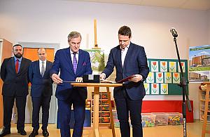 Rafał Trzaskowski wpadnie na chwilę do najmniejszej dzielnicy Warszawy