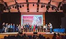 "Dzielnica, która ciągle mnie zachwyca". Seniorzy nagrali teledysk o Bemowie