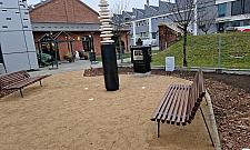 Zegar uliczny na skwerze Kazimierza Szpotańskiego?