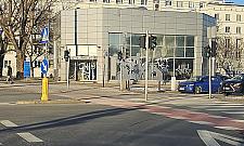 Kiedy zniknie blaszany pawilon szpecący plac Grunwaldzki?