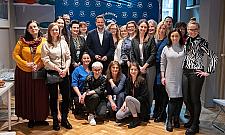 Same kobiety i jeden prezydent. Czym jest żoliborska Dharma?