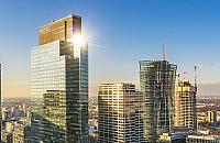 Ten wieżowiec nie zużywa węgla ani gazu. Zasila go Słońce