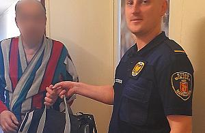 Z Bielan na Pragę Północ. Jak torba "wsiadła" do tramwaju?