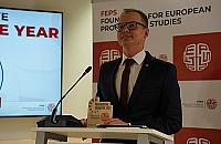 Pietruczuk zwycięzcą. Sukces pod znakiem propagandy i cenzury