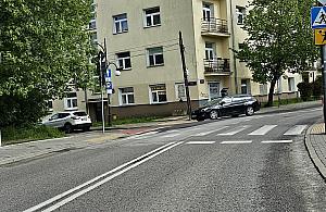 Na Gdańskiej potrzebne są azyle dla pieszych. "Kierowcy pędzą"