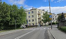 Na Gdańskiej potrzebne są azyle dla pieszych. "Kierowcy pędzą"