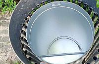 Nowe wkłady do koszy w żoliborskich parkach. Małe a cieszy