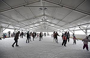 Zadaszone lodowisko w parku Górczewska?